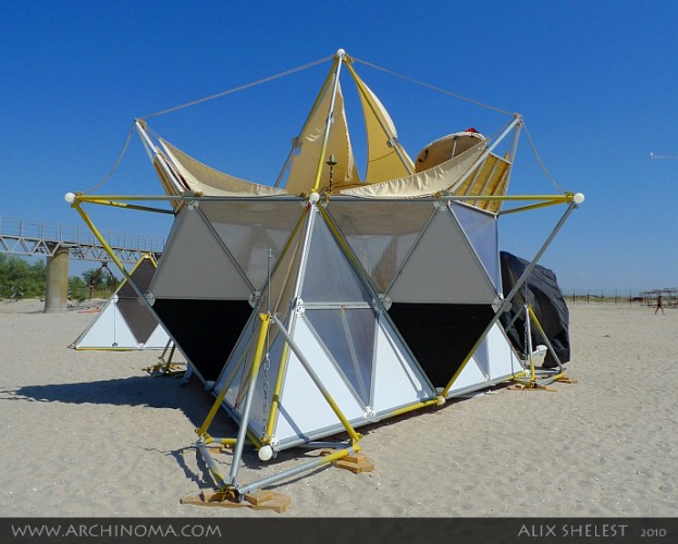 Y-BIO : Archinoma aerial castle